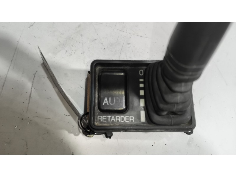 Recambio de mando intarder para scania serie 4 (p/r 164 l) 15.6 diesel referencia OEM IAM 1349967  