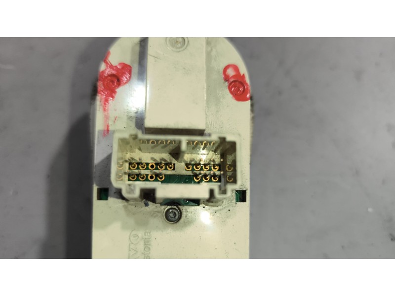 Recambio de mando luces para volvo fh xxx 12.8 diesel referencia OEM IAM 20953569  