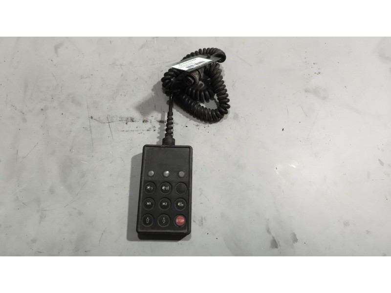 Recambio de mando control de ecas para iveco trucks eurotech mh 190 e 35 (352cv) referencia OEM IAM 4460561200  