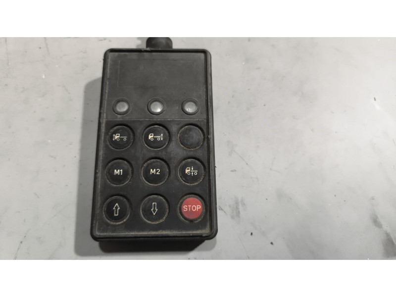 Recambio de mando control de ecas para iveco trucks eurotech mh 190 e 35 (352cv) referencia OEM IAM 4460561200  