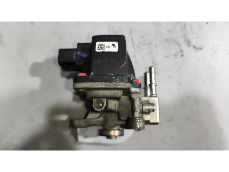 Recambio de inyector para daf xf 106 480 referencia OEM IAM A050S572 4377649 