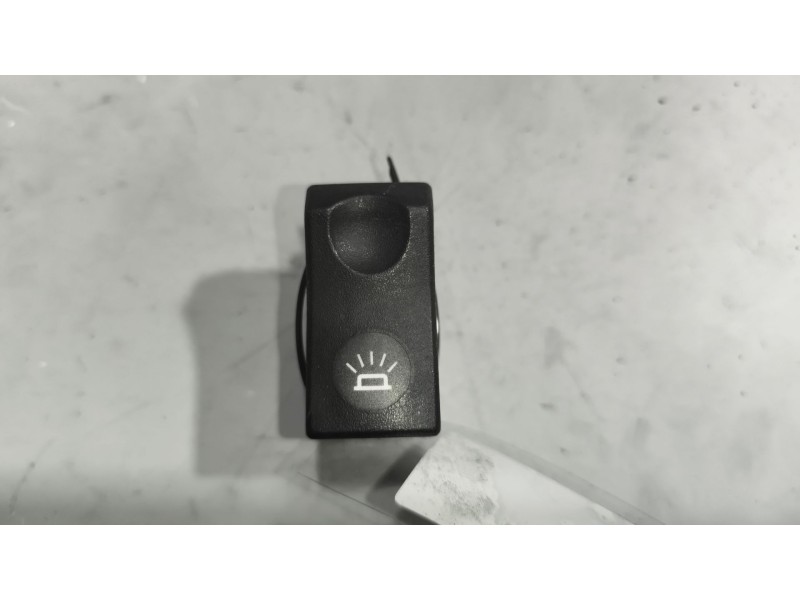 Recambio de interruptor para renault magnum ab diesel referencia OEM IAM 7421043756  