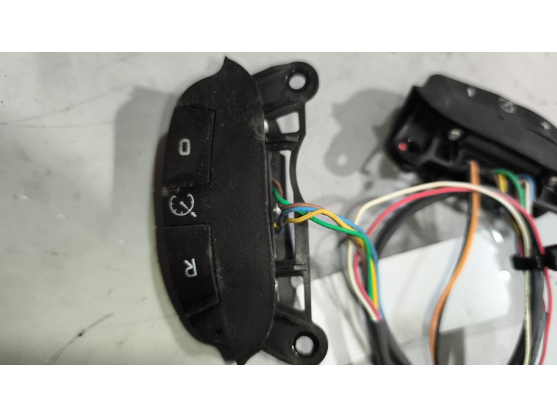 Recambio de mando volante para renault magnum ab diesel referencia OEM IAM 7484592331  