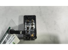 Recambio de mando elevalunas delantero izquierdo para renault midlum fg xxx.10    e5 corto referencia OEM IAM 7421043773   2