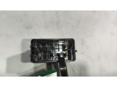 Recambio de mando elevalunas delantero derecho para renault midlum fg xxx.10    e5 corto referencia OEM IAM 7421043773   2