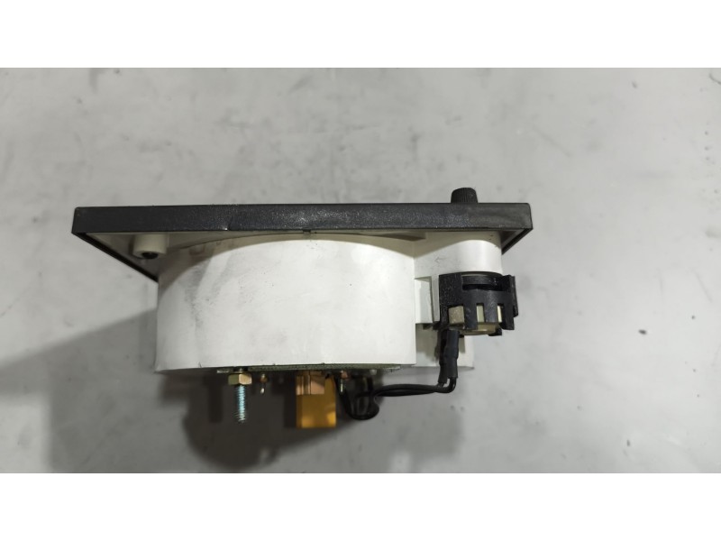 Recambio de cuadro instrumentos para iveco eurocargo referencia OEM IAM 98474450  