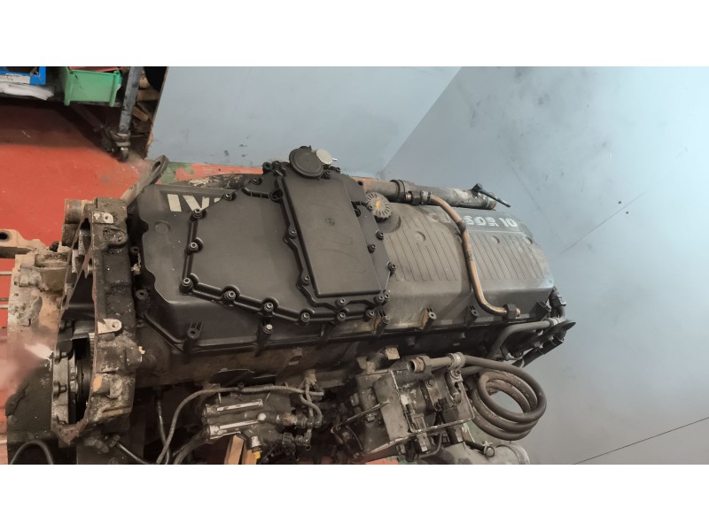 Recambio de despiece motor para iveco stralis (ad/at) 10.3 diesel referencia OEM IAM F3AE3681  