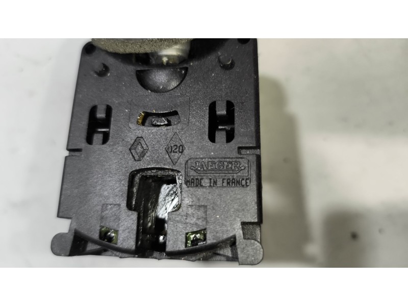 Recambio de mando intermitentes para renault midlum fg xxx.10    e5 corto referencia OEM IAM 5010589560  