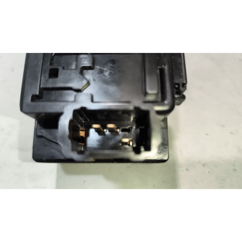 Recambio de mando intermitentes para renault midlum fg xxx.10    e5 corto referencia OEM IAM 5010589560  