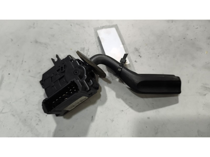 Recambio de mando limpia para renault midlum fg xxx.10    e5 corto referencia OEM IAM 7421535700  