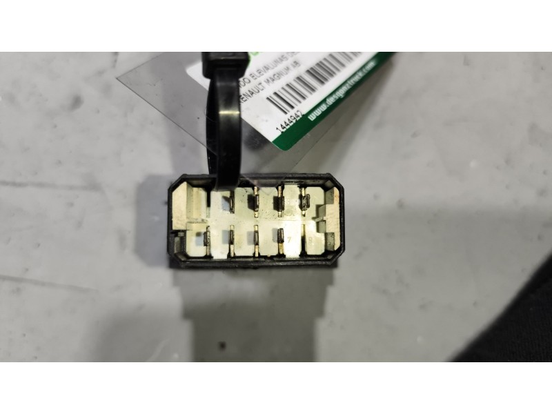 Recambio de mando elevalunas delantero izquierdo para renault magnum ab diesel referencia OEM IAM   