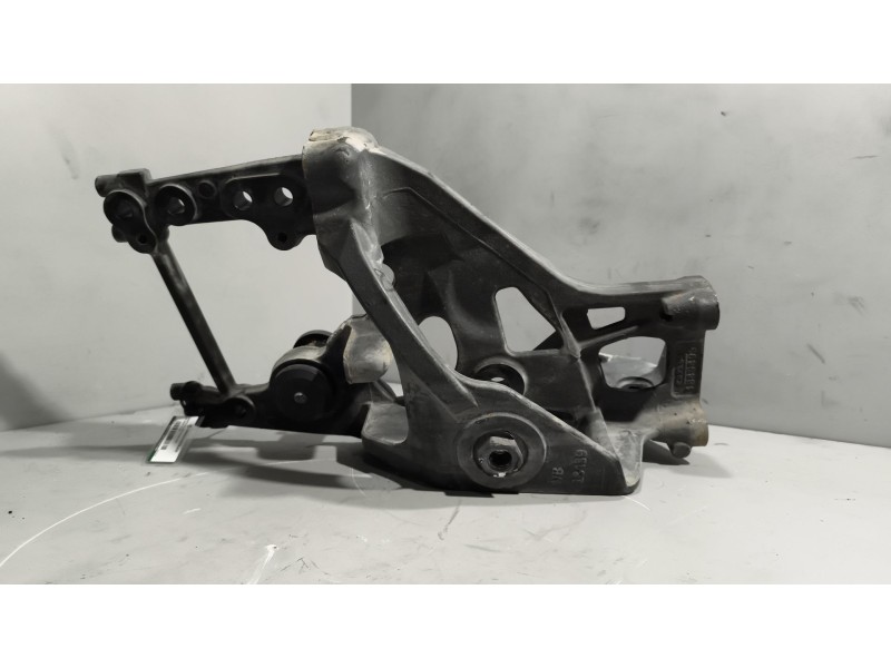 Recambio de soporte ballesta delantero para daf serie xf106 referencia OEM IAM 1849493 DERECHO 
