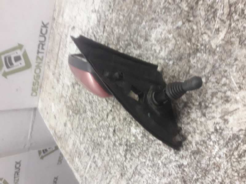 Recambio de retrovisor derecho para opel corsa c club referencia OEM IAM  MANUAL 