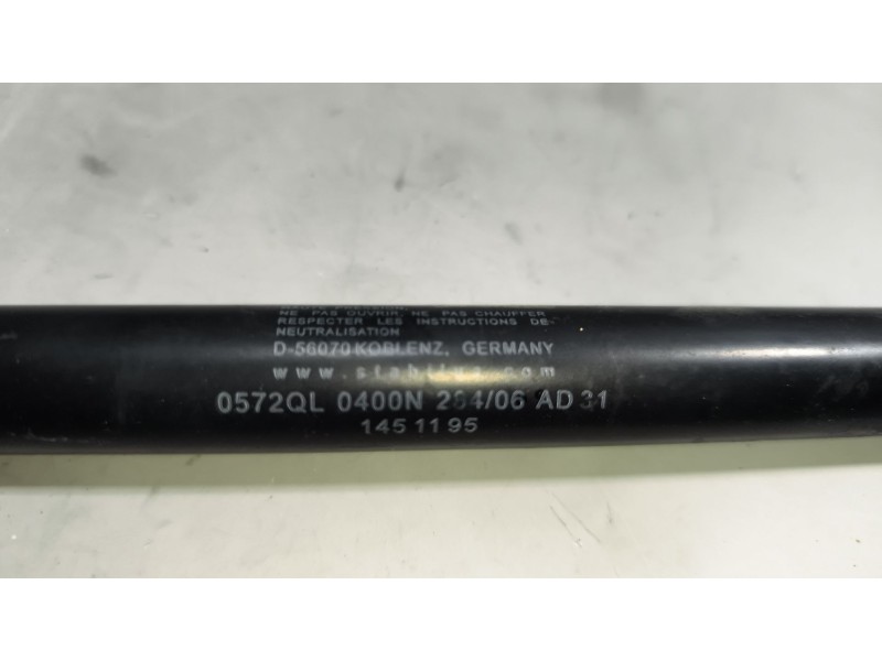 Recambio de bombin calandra para daf serie xf105.xxx fsa 4x2 space-cab referencia OEM IAM 1451195  