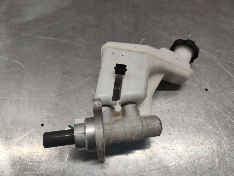 Recambio de bomba freno para kia sportage concept 4x2 referencia OEM IAM   