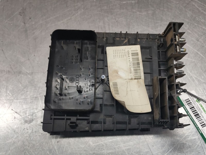 Recambio de caja reles / fusibles para volkswagen caddy ka/kb (2k) 2.0 sdi referencia OEM IAM 1k0937819  