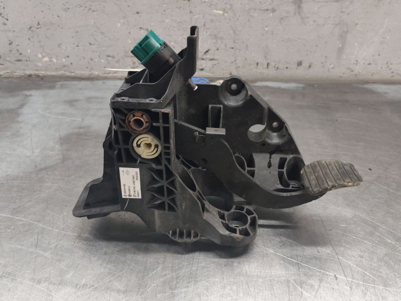 Recambio de pedal freno para renault trafic iii furgoneta (fg_) 2.0 dci 120 (fgmn) referencia OEM IAM 465016415R  
