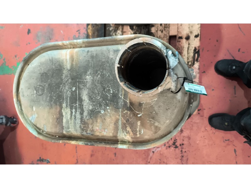 Recambio de silenciador trasero para renault premium distribution 7.2 diesel referencia OEM IAM 5010317669  