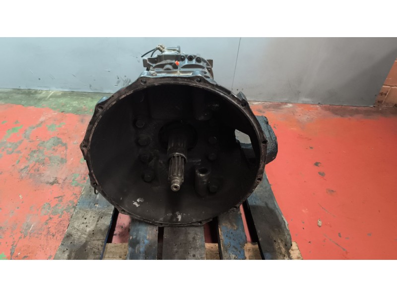 Recambio de despiece caja cambios para iveco eurocargo 05.03  5.9 diesel referencia OEM IAM 2895s919602 8870812 9690248