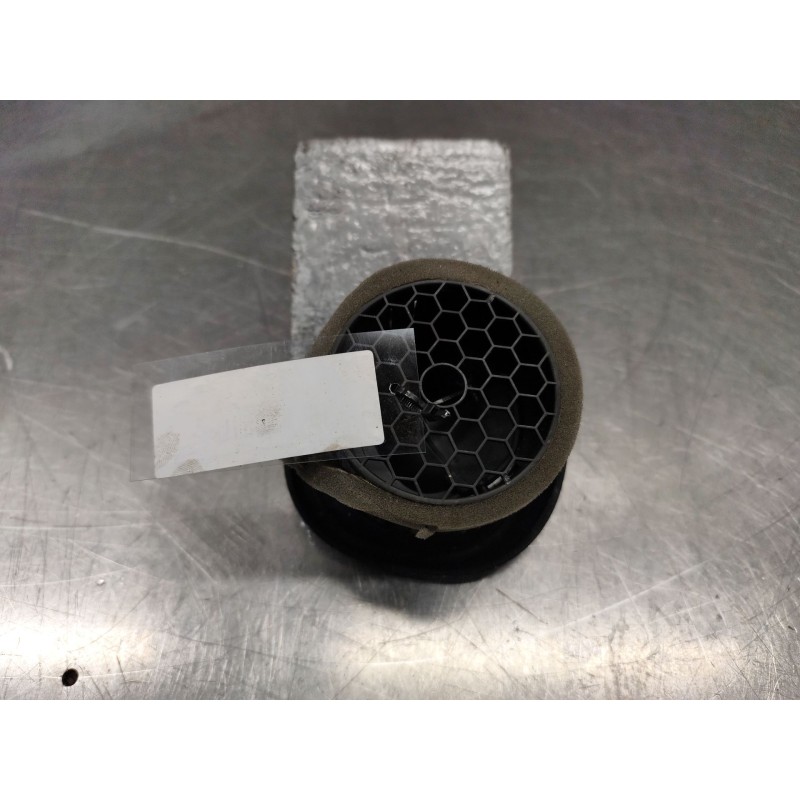 Recambio de aireador para renault trafic iii furgoneta (fg_) 2.0 dci 120 (fgmn) referencia OEM IAM 08239006  