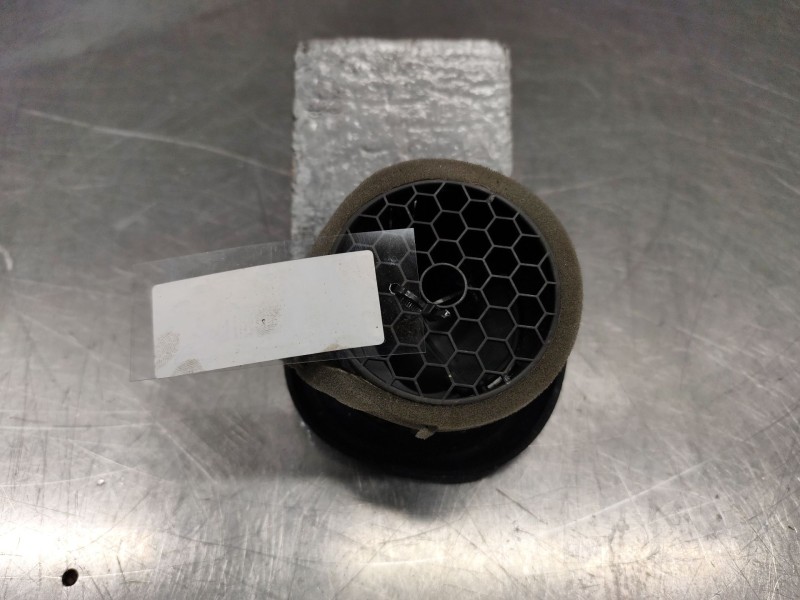 Recambio de aireador para renault trafic iii furgoneta (fg_) 2.0 dci 120 (fgmn) referencia OEM IAM 08239006  