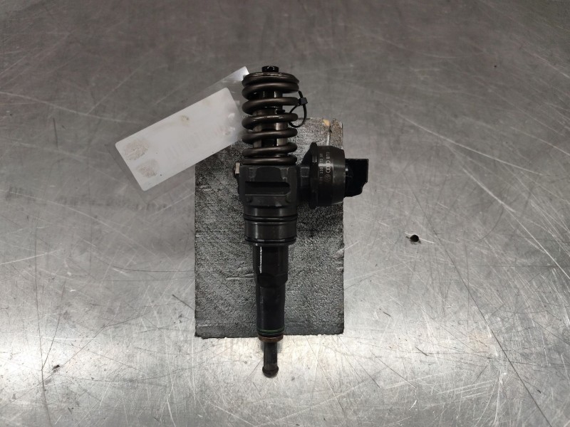 Recambio de inyector bomba para volkswagen caddy ka/kb (2k) 2.0 sdi referencia OEM IAM 0414720232  