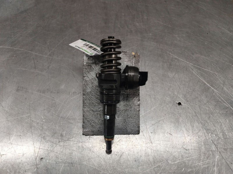 Recambio de inyector bomba para volkswagen caddy ka/kb (2k) 2.0 sdi referencia OEM IAM 0414720232  