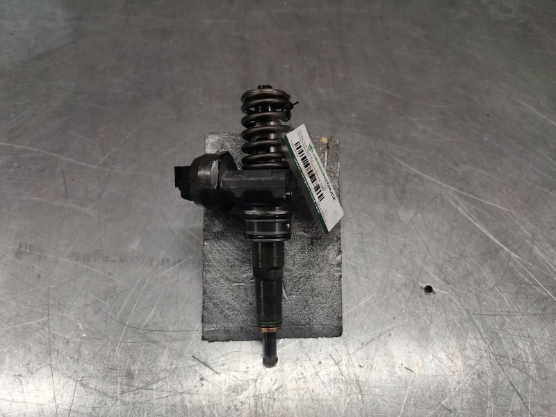 Recambio de inyector bomba para volkswagen caddy ka/kb (2k) 2.0 sdi referencia OEM IAM 0414720232  