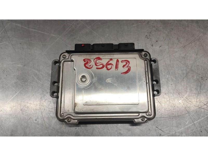 Recambio de centralita motor uce para citroën saxo 1.5 d x referencia OEM IAM 0281011275  