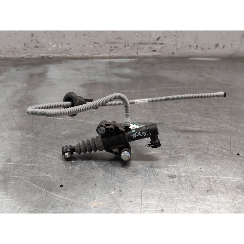 Recambio de bomba embrague para renault trafic iii furgoneta (fg_) 2.0 dci 120 (fgmn) referencia OEM IAM 93463272  