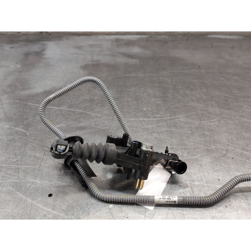 Recambio de bomba embrague para renault trafic iii furgoneta (fg_) 2.0 dci 120 (fgmn) referencia OEM IAM 93463272  