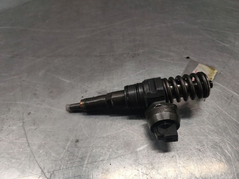 Recambio de inyector bomba para volkswagen caddy ka/kb (2k) 2.0 sdi referencia OEM IAM 0414720232  