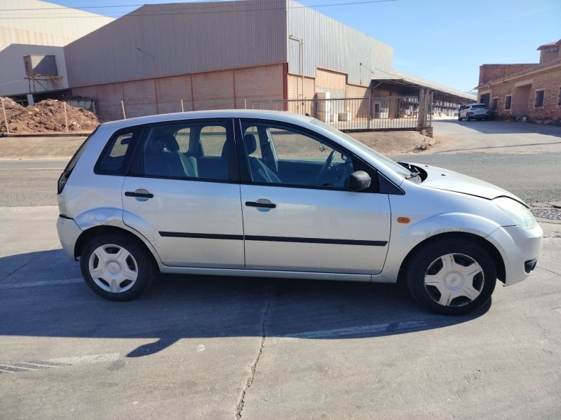 ford fiesta (cbk) del año 2005