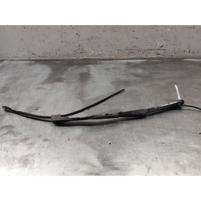 Recambio de brazo limpia delantero izquierdo para bmw 4 descapotable (g23, g83) m4 competition m xdrive referencia OEM IAM   