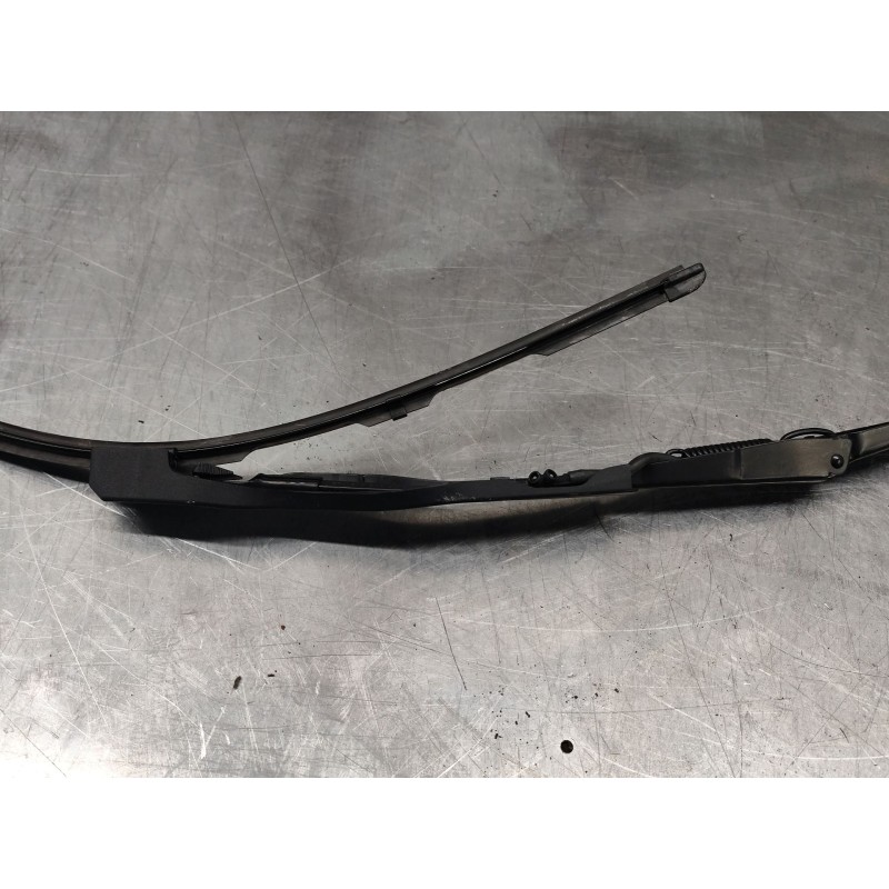 Recambio de brazo limpia delantero izquierdo para bmw 4 descapotable (g23, g83) m4 competition m xdrive referencia OEM IAM   