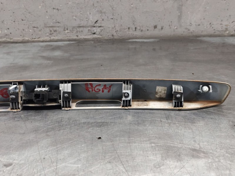 Recambio de maneta porton para peugeot 308 sw i (4e_, 4h_) 1.6 hdi referencia OEM IAM   