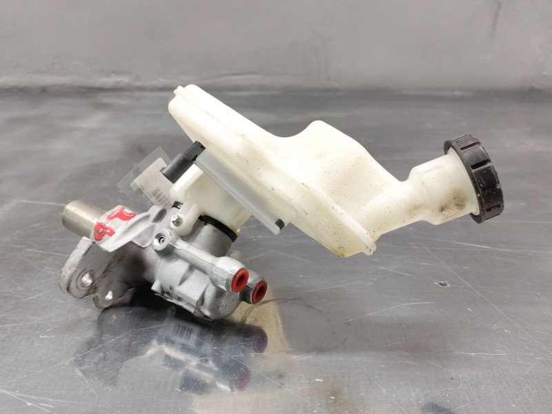 Recambio de bomba freno para mercedes-benz gla (h247) gla 200 d (247.712) referencia OEM IAM A1774304300  