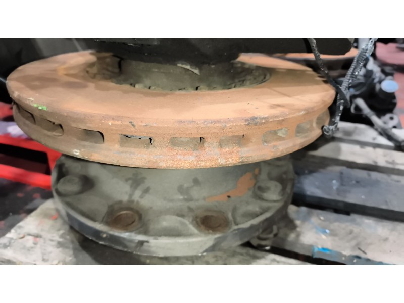 Recambio de buje delantero para daf xf 106 480 referencia OEM IAM   