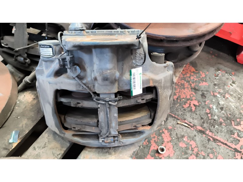 Recambio de pinza freno delantera derecha para daf xf 106 480 referencia OEM IAM 1862300 K091699 SN7443