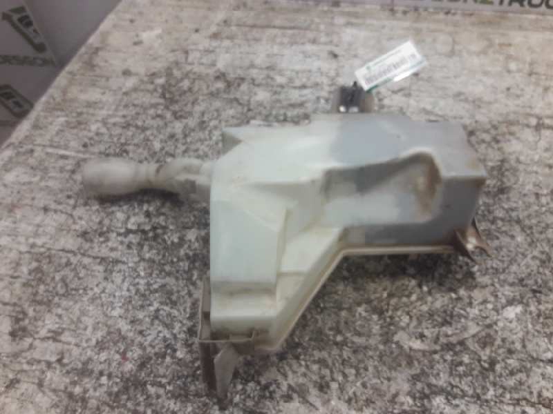 Recambio de deposito limpia para peugeot 407 st sport referencia OEM IAM 964865378005  