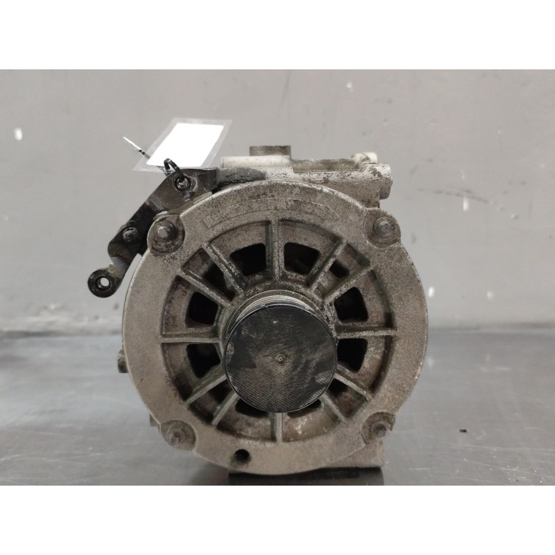 Recambio de alternador para mercedes-benz clase c (w203) berlina 220 cdi (203.006) referencia OEM IAM A0001501750  