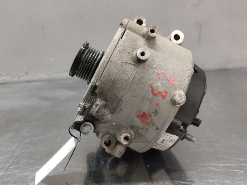 Recambio de alternador para mercedes-benz clase c (w203) berlina 220 cdi (203.006) referencia OEM IAM A0001501750  