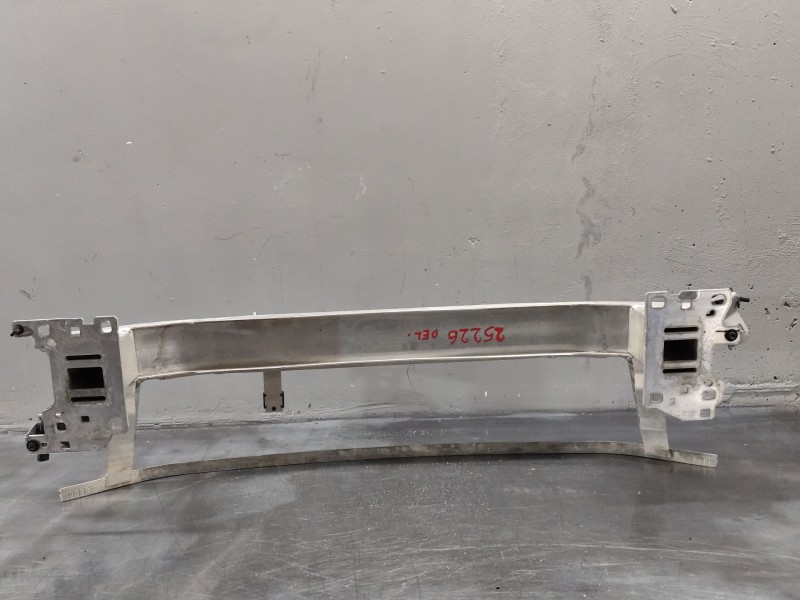 Recambio de refuerzo paragolpes delantero para audi q3 (f3b) 35 tdi quattro referencia OEM IAM   