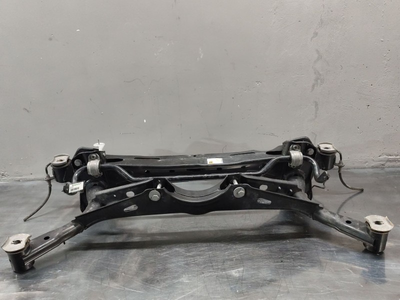 Recambio de cuna trasera para audi q3 (f3b) 35 tdi quattro referencia OEM IAM   