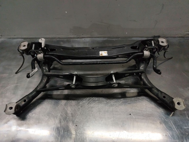 Recambio de cuna trasera para audi q3 (f3b) 35 tdi quattro referencia OEM IAM   