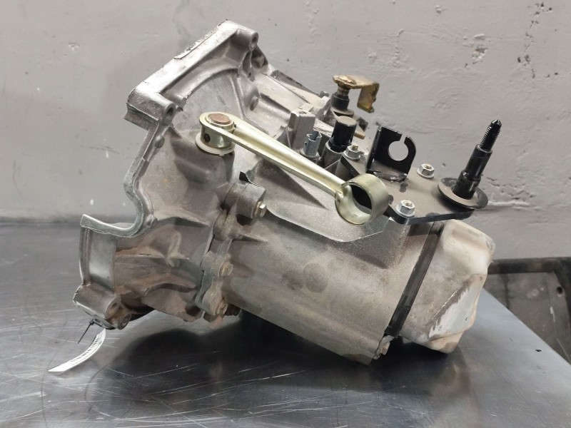 Recambio de caja cambios para peugeot 206 berlina x-line referencia OEM IAM 20CF09  
