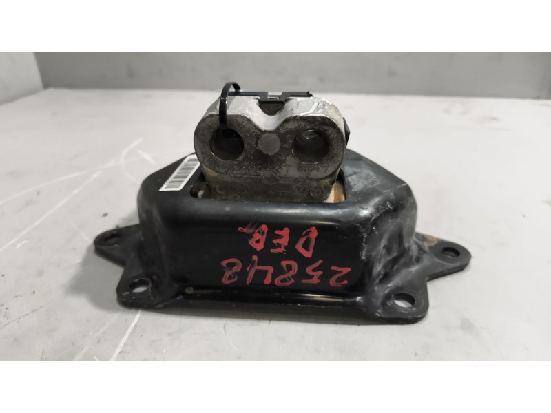 Recambio de soporte motor para volvo fh xxx referencia OEM IAM 21416525  