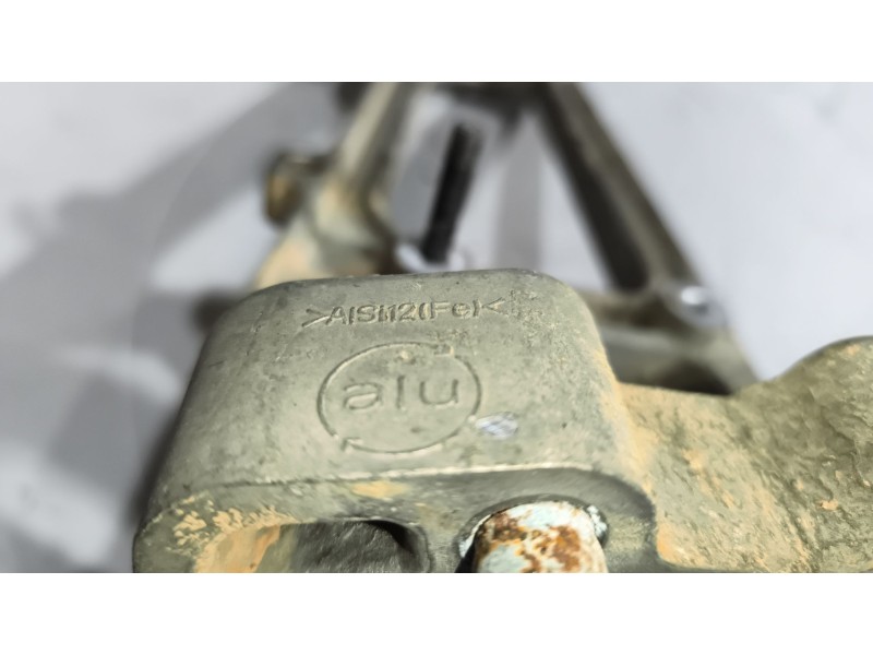 Recambio de soporte para renault serie t 12.8 diesel referencia OEM IAM 21658350  