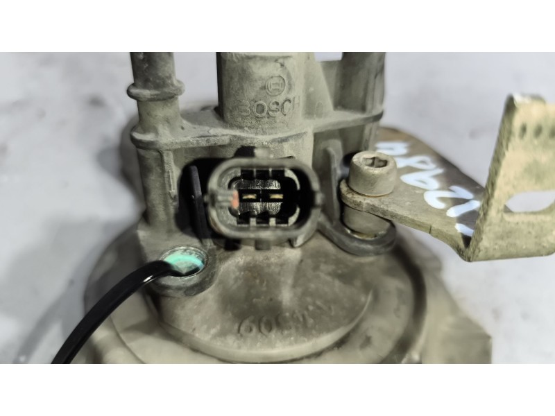 Recambio de inyector para volvo fm xxx 12.8 diesel referencia OEM IAM 21738128 0444023047 