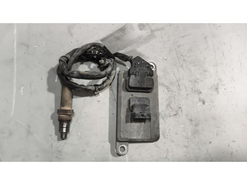 Recambio de sensor noxe para volvo fm xxx 12.8 diesel referencia OEM IAM 22219283  